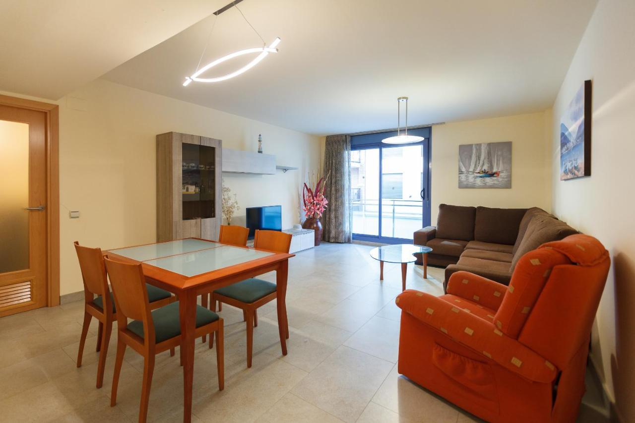 Appartement Uhc Mar Augusta Family Complex à Cambrils Extérieur photo